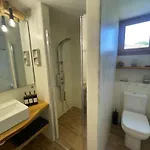 Dovas House بيت للعطل *