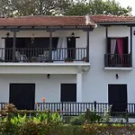 Dovas House *