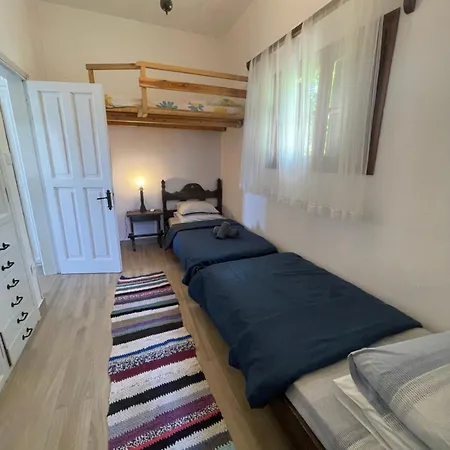 Dovas House Tatil Evi