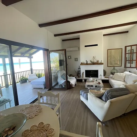 Dovas House בית נופש *