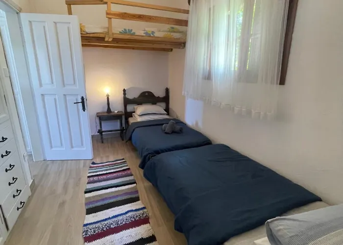 Dovas House Casa de Férias